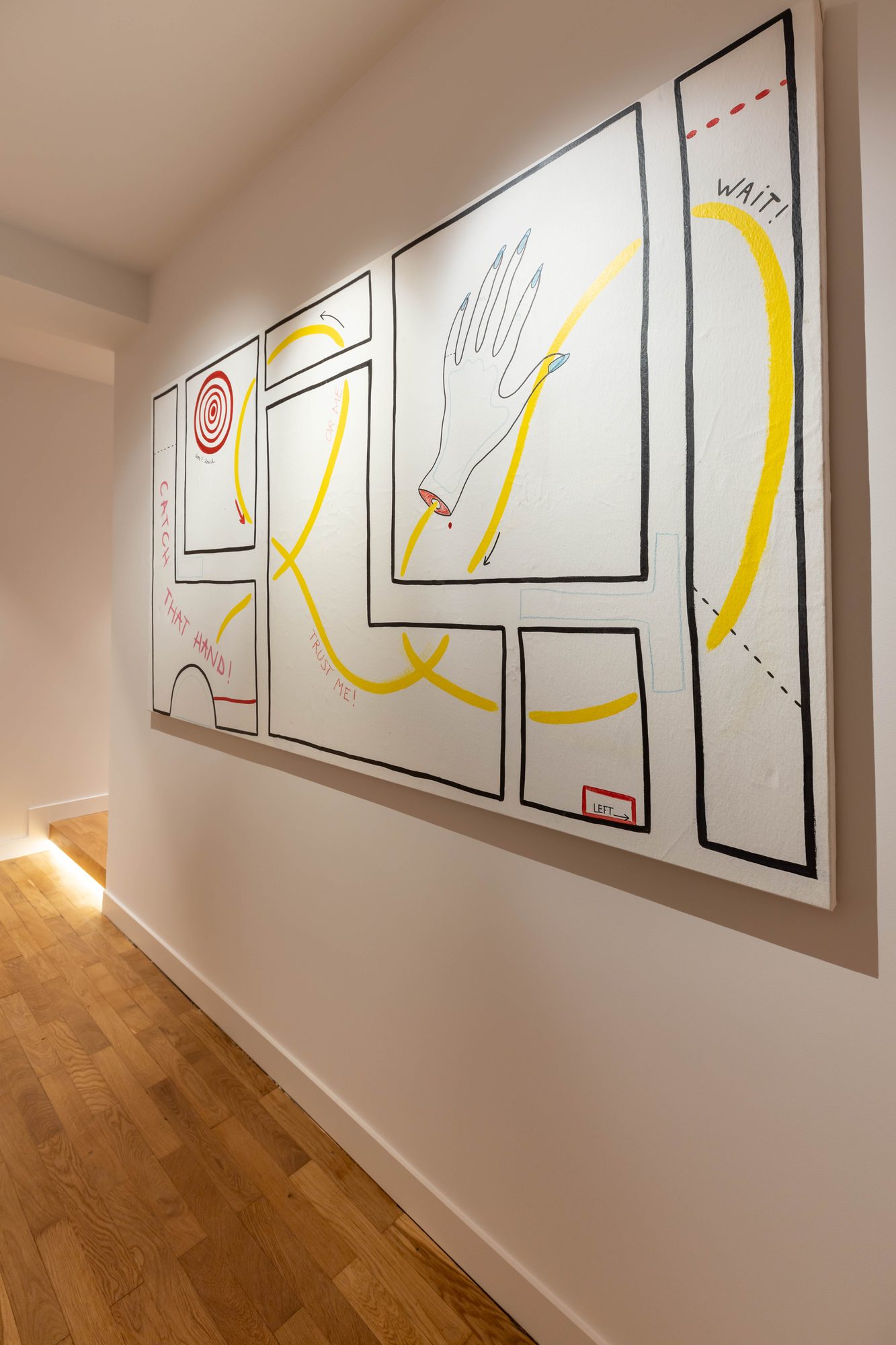 Brugmann 17 — Le couloir et son dessin mural