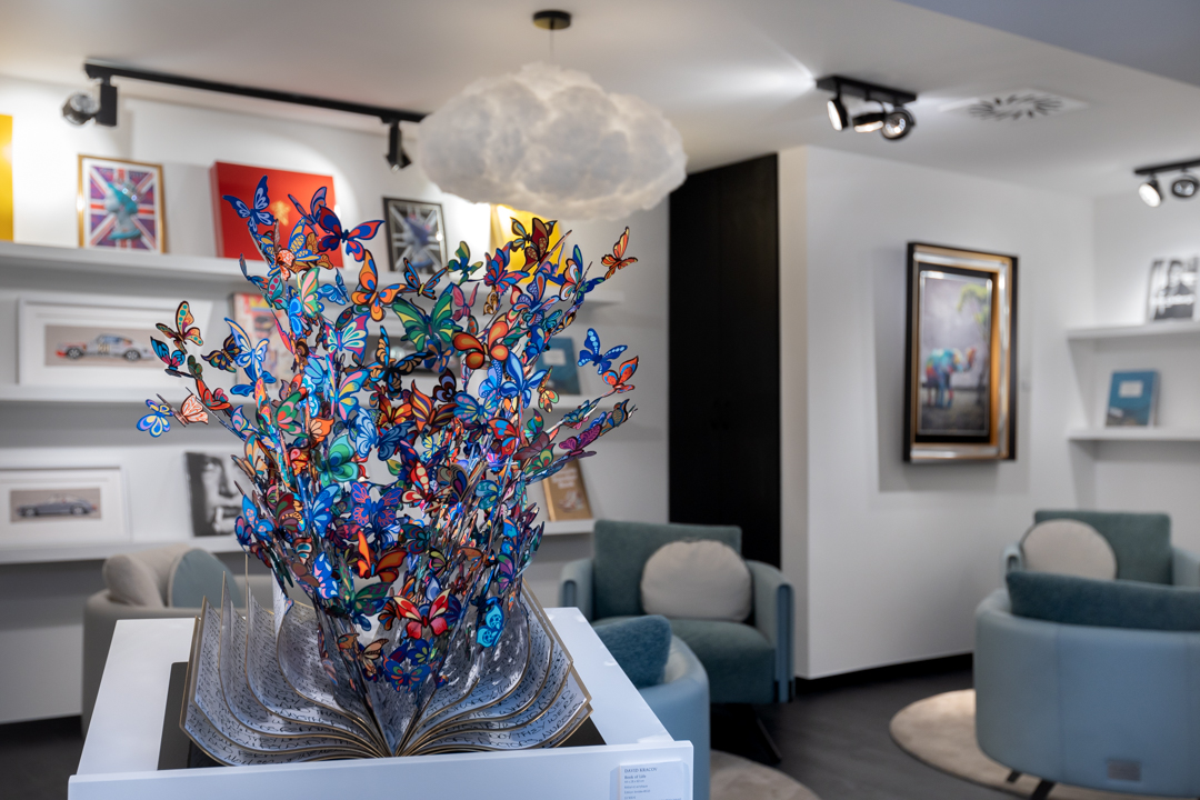 The Vault — Le salon de lecture, suspension nuage
